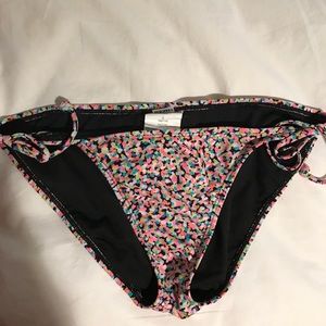 Bikini bottoms